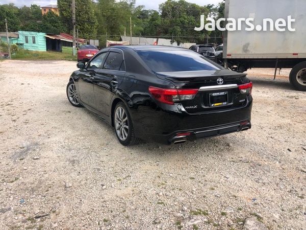 Toyota Mark X 2,5L 2012-6