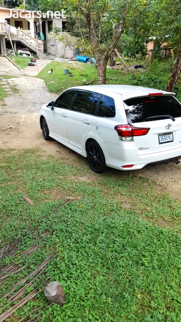 Toyota Fielder 1,5L 2016-5