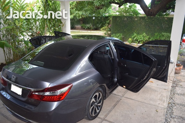 Honda Accord 2,0L 2018-2