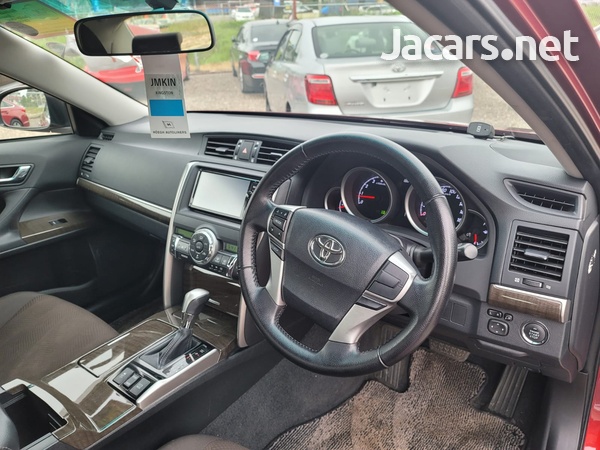 Toyota Mark X 2,5L 2016-4