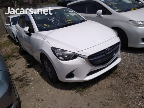 Mazda Demio 1,3L 2016-1