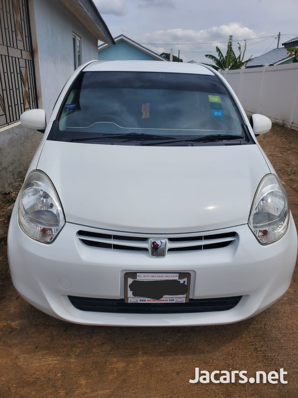 Toyota Passo 1,0L 2012-1