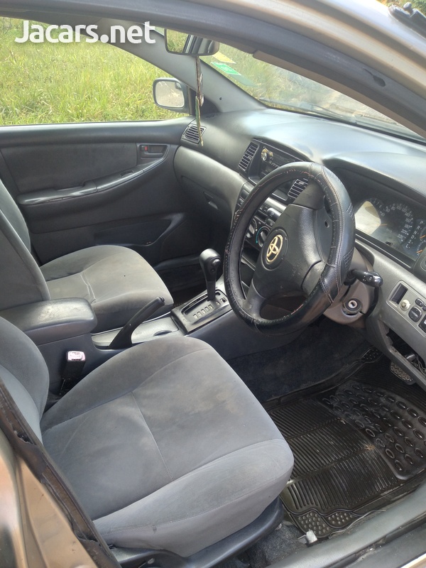 Toyota Corolla 1,5L 2006-4