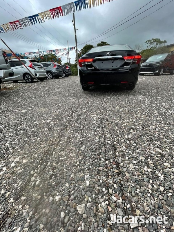 Toyota Mark X 2,5L 2016-7