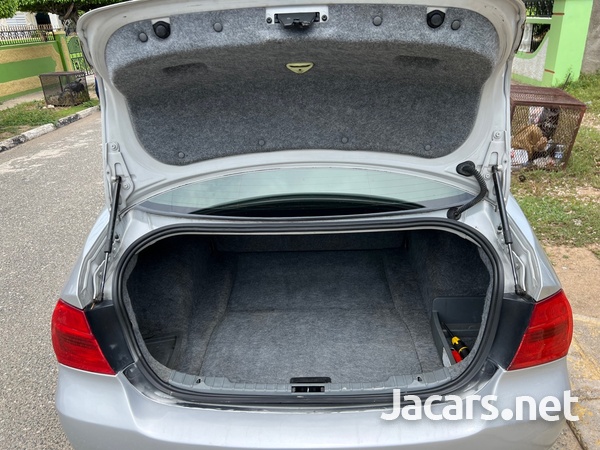 BMW 3-Series 3,0L 2007-11