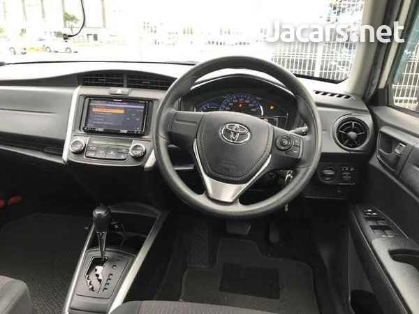 Toyota Fielder 1,5L 2016-3