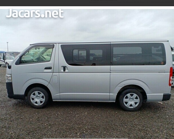 2015 HIACE BUS PETROL-2
