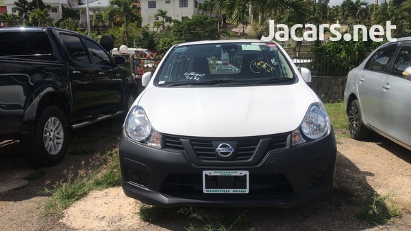 Nissan AD Expert 1,5L 2017-3