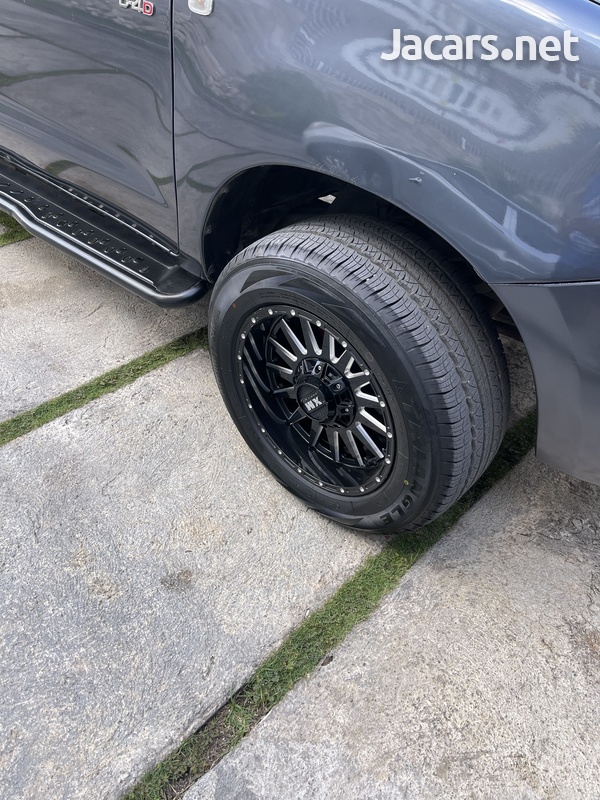 Toyota Hilux 2,5L 2008-13