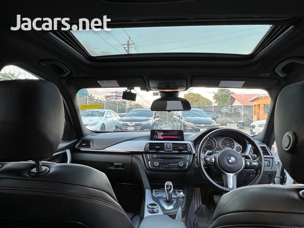 BMW 3-Series 2,0L 2014-8