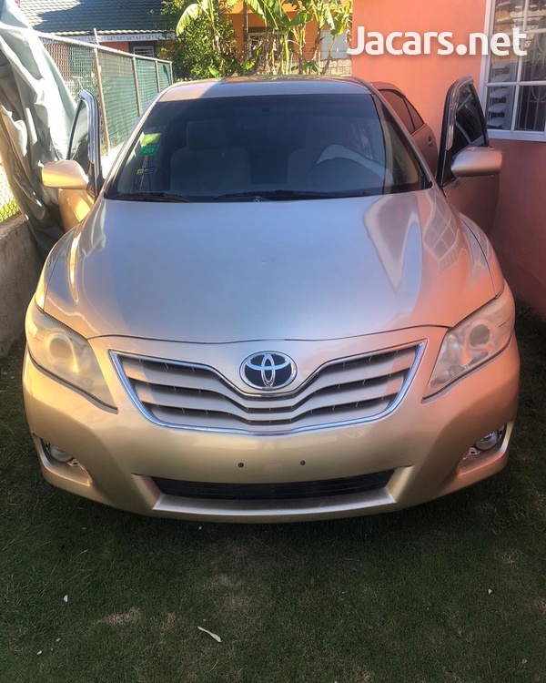 Toyota Camry 2,4L 2010-1