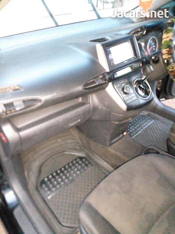 Toyota Wish 1,8L 2010-2