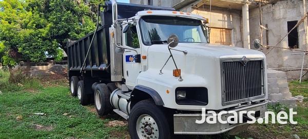 2005 International Paystar 5600-5