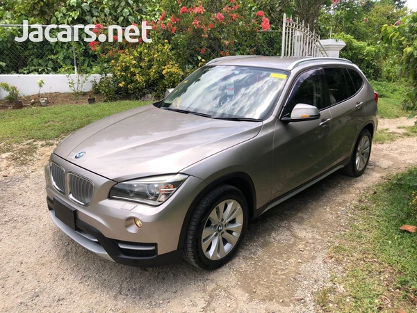 BMW X1 2,0L 2013-1