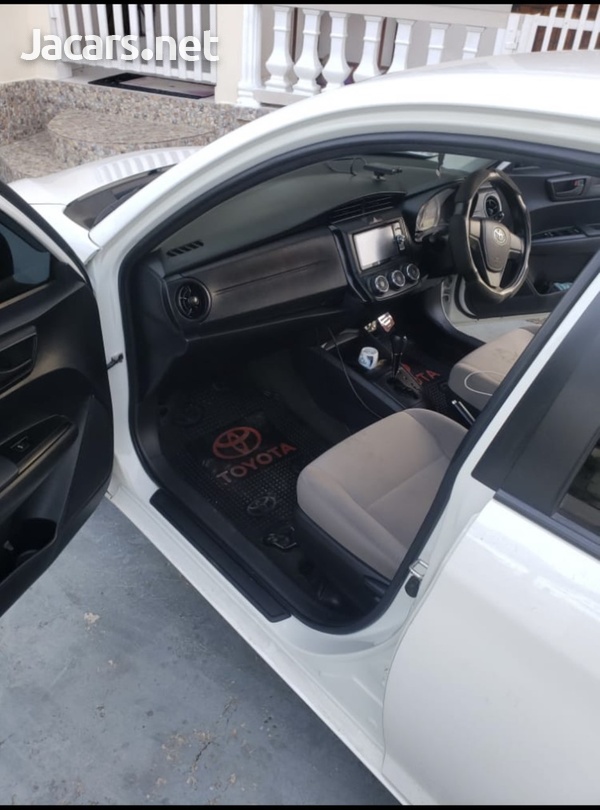 Toyota Axio 1,5L 2016-5
