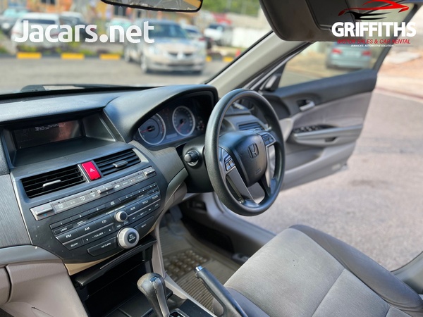 Honda Accord 2,0L 2010-10