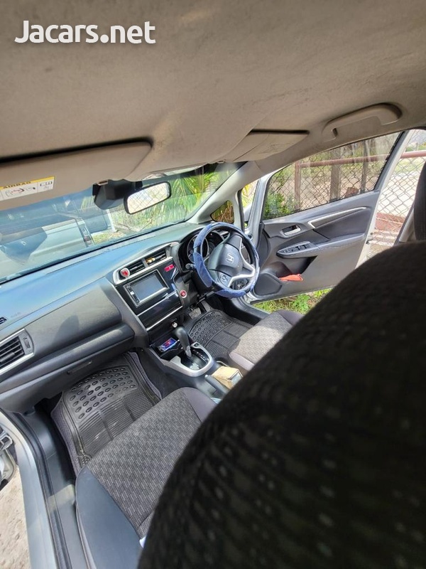 Honda Fit 1,3L 2015-4
