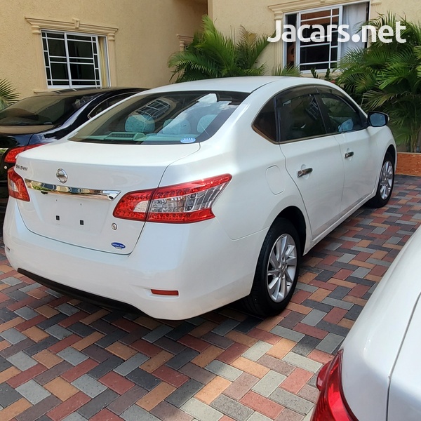 Nissan Sylphy 1,8L 2013-4