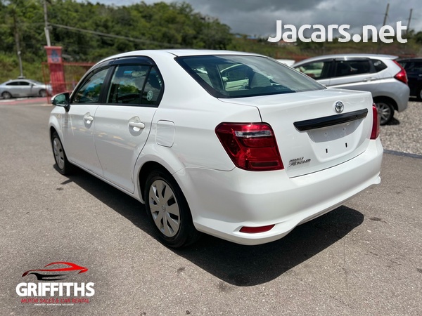 Toyota Axio 1,5L 2017-4
