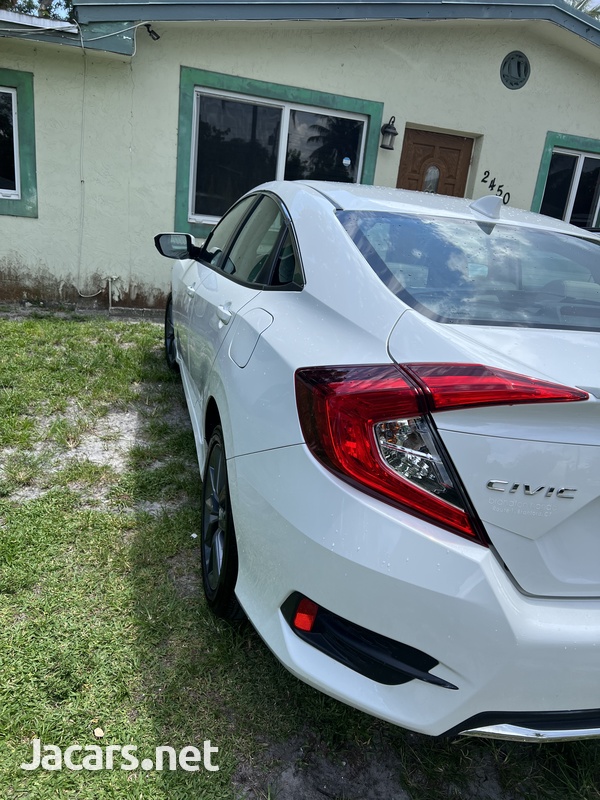 Honda Civic 2,0L 2020-4