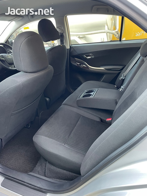 Toyota Allion 2,0L 2017-7