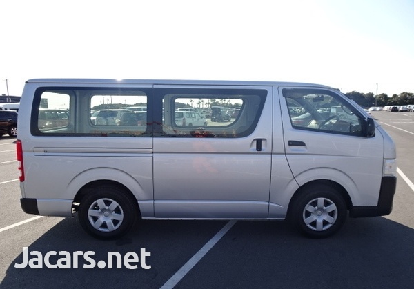 Toyota Regius 1,9L 2016-6