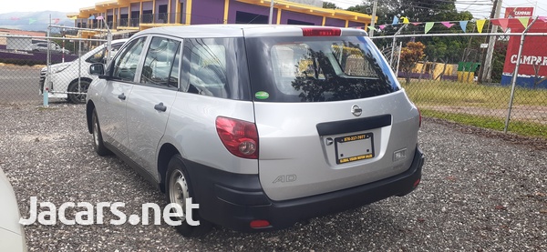 Nissan AD Wagon 1,5L 2016-2