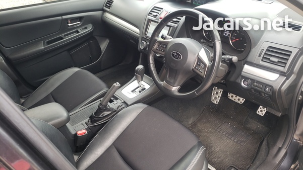 Subaru Impreza 2,0L 2013-5