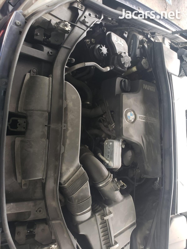 BMW X1 2,0L 2012-4
