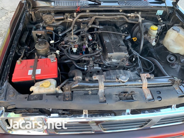 Nissan Pickup 2,4L 1997-2