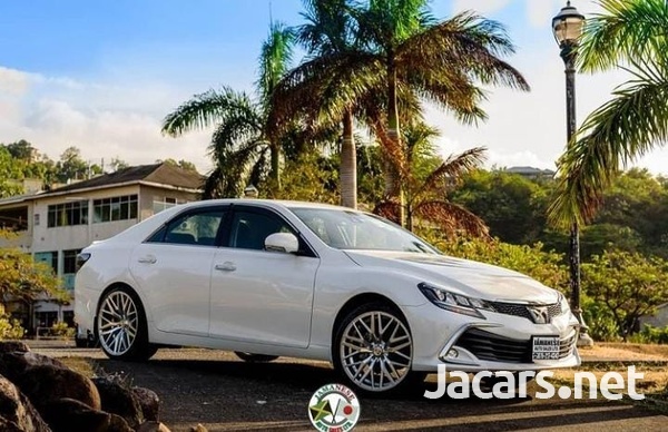 Toyota Mark X 2,5L 2018-3