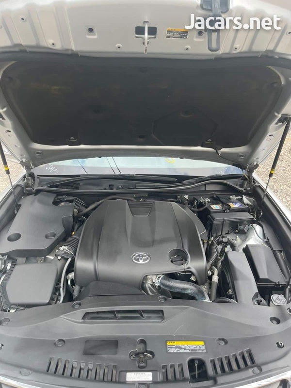 Toyota Crown 3,5L 2013-8