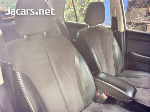 Nissan Tiida 1,5L 2011-10