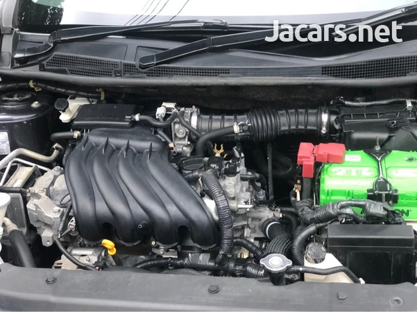 Nissan Sylphy 1,7L 2014-8