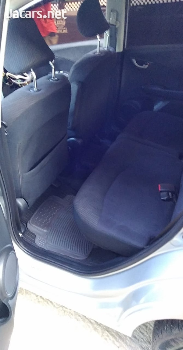 Honda Fit 1,5L 2013-4