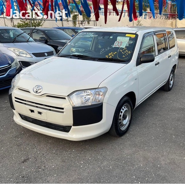 Toyota Probox 1,5L 2017-1