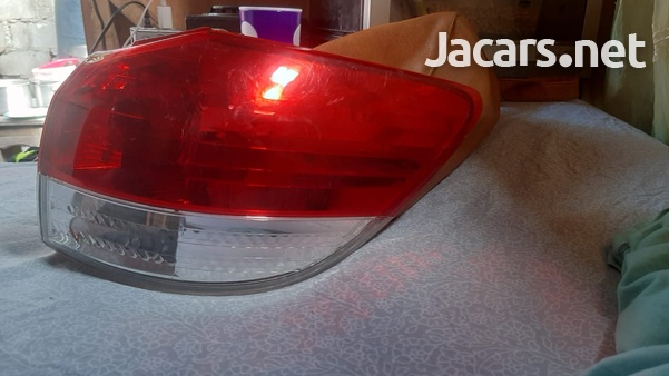 2013 Genuine Wish headlight-3