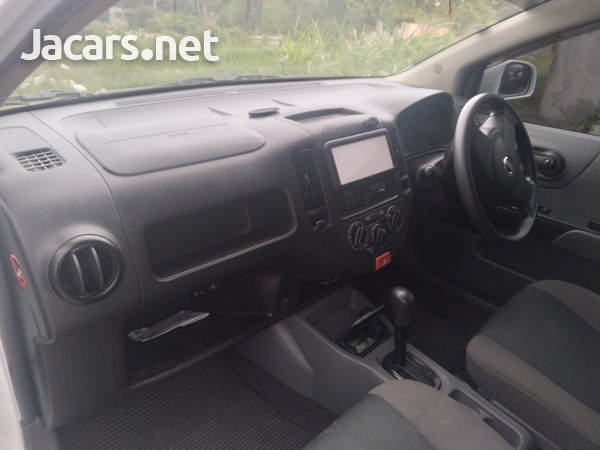 Nissan AD Wagon 1,5L 2016-5