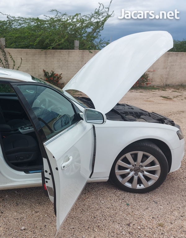 Audi A4 2,0L 2011-6