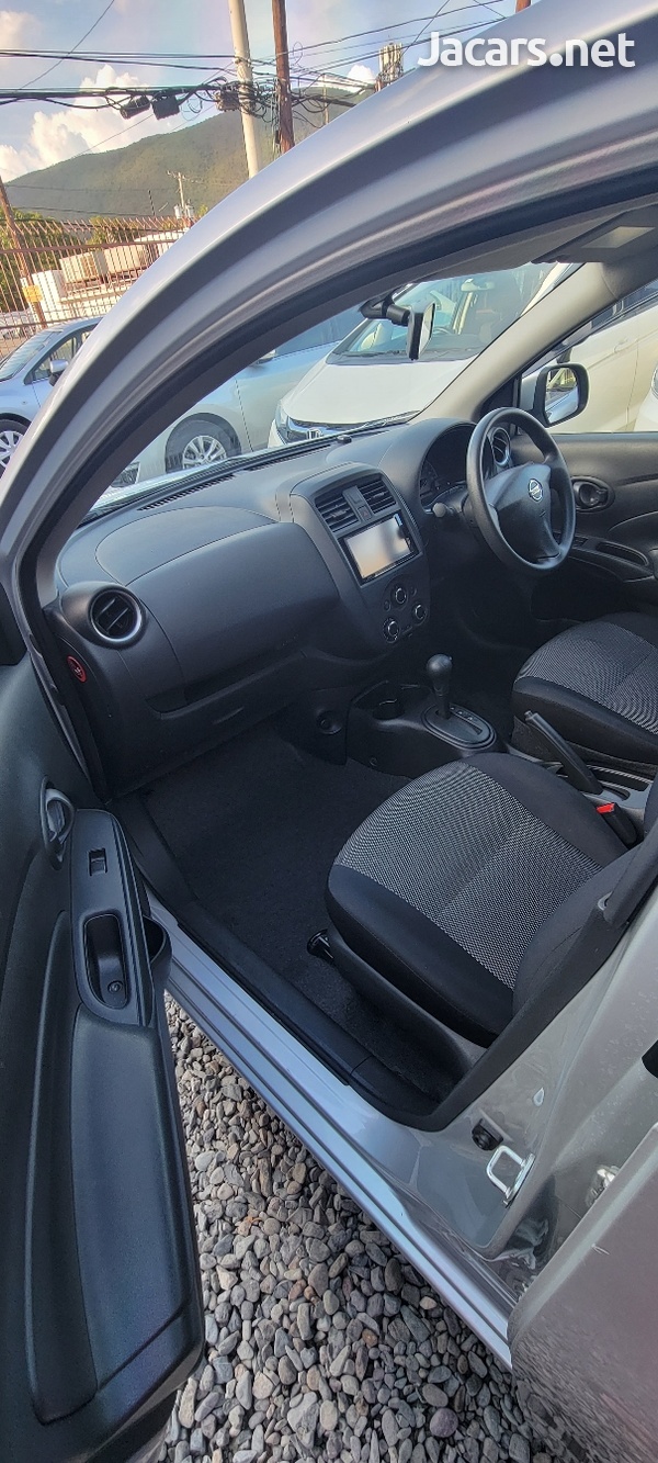 Nissan Latio 1,3L 2017-7
