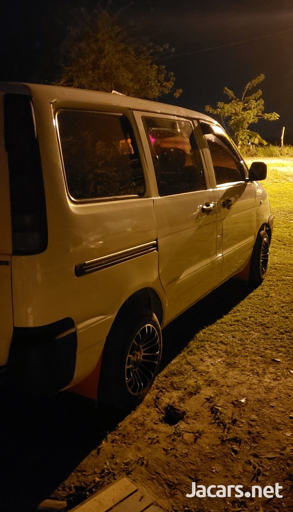 2003 Toyota LiteAce-1