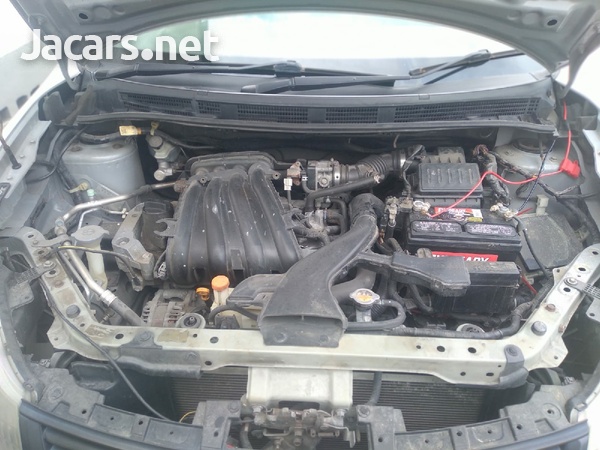 Nissan AD Wagon 1,6L 2012-8