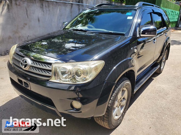 Toyota Fortuner 2,7L 2011