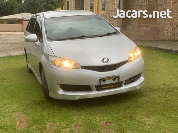 Toyota Wish 1,8L 2012-12