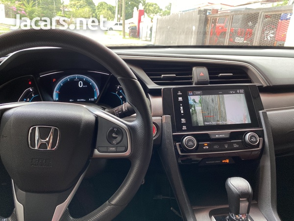 Honda Civic 2,0L 2018-8