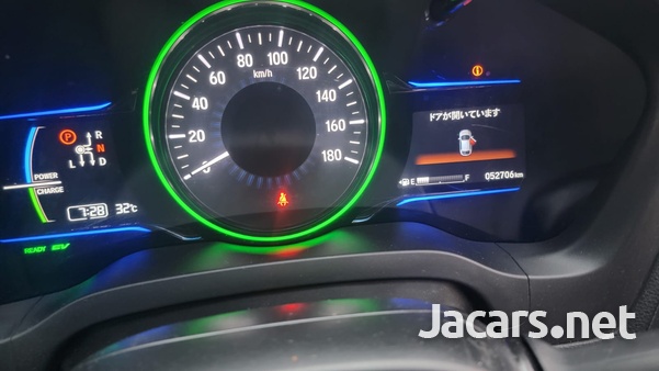 Honda Vezel 1,5L 2014-8