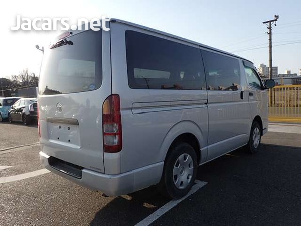 Toyota Hiace 2,0L 2012-3