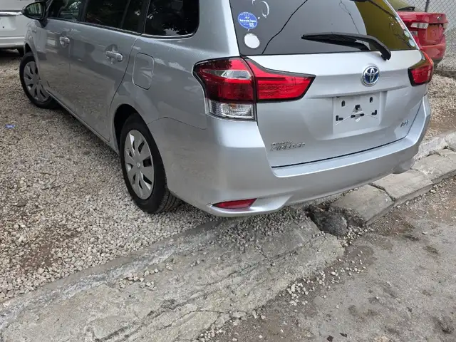 Toyota Fielder 1,5L 2017, Kingston - 11