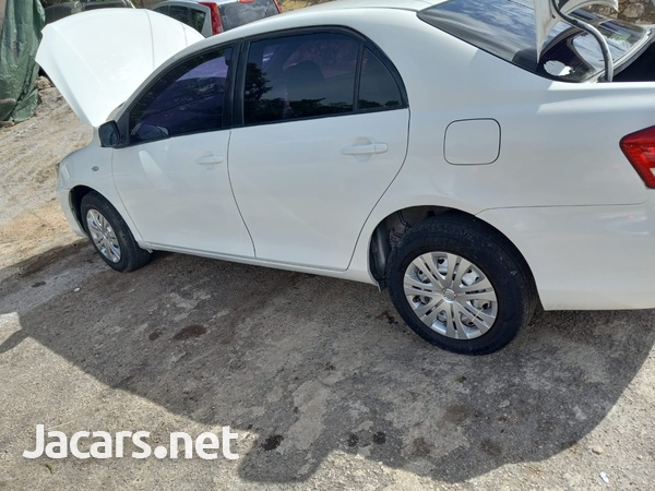 Toyota Axio 1,5L 2009-5