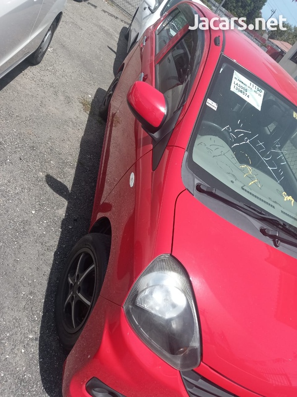Daihatsu MIRA 0,7L 2015-4